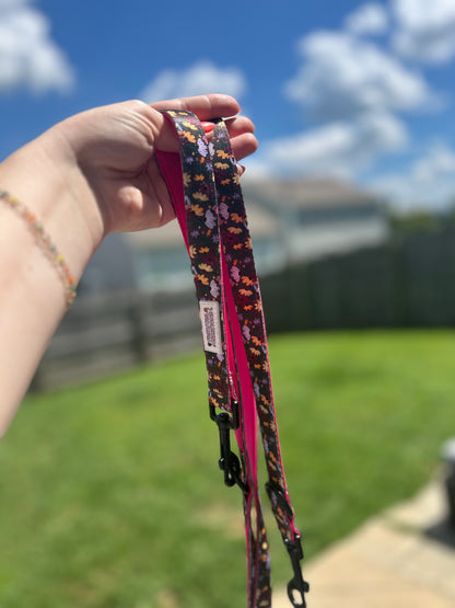 Hands Free Leash - Piano Poppies