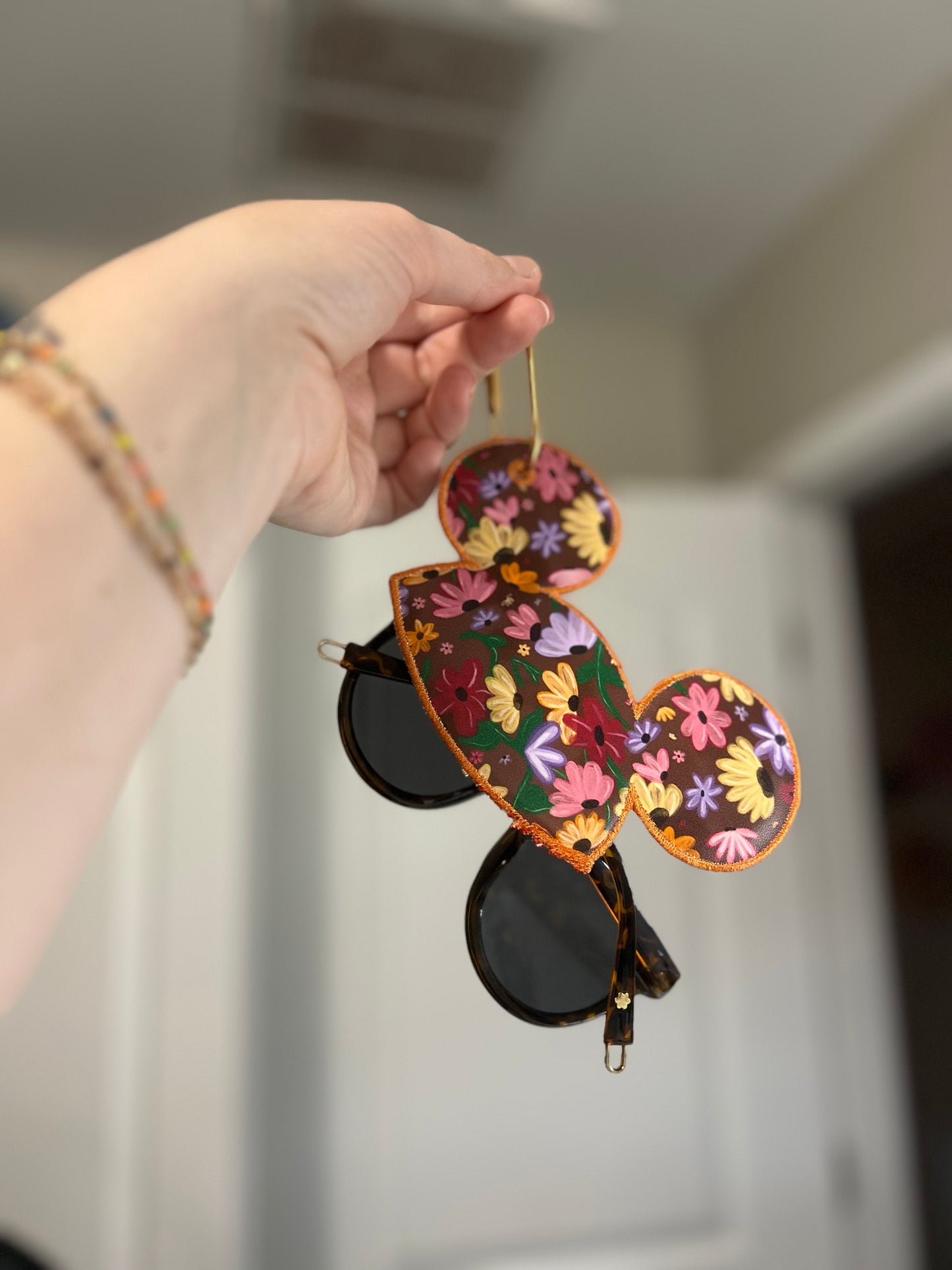 Sunglasses Tags