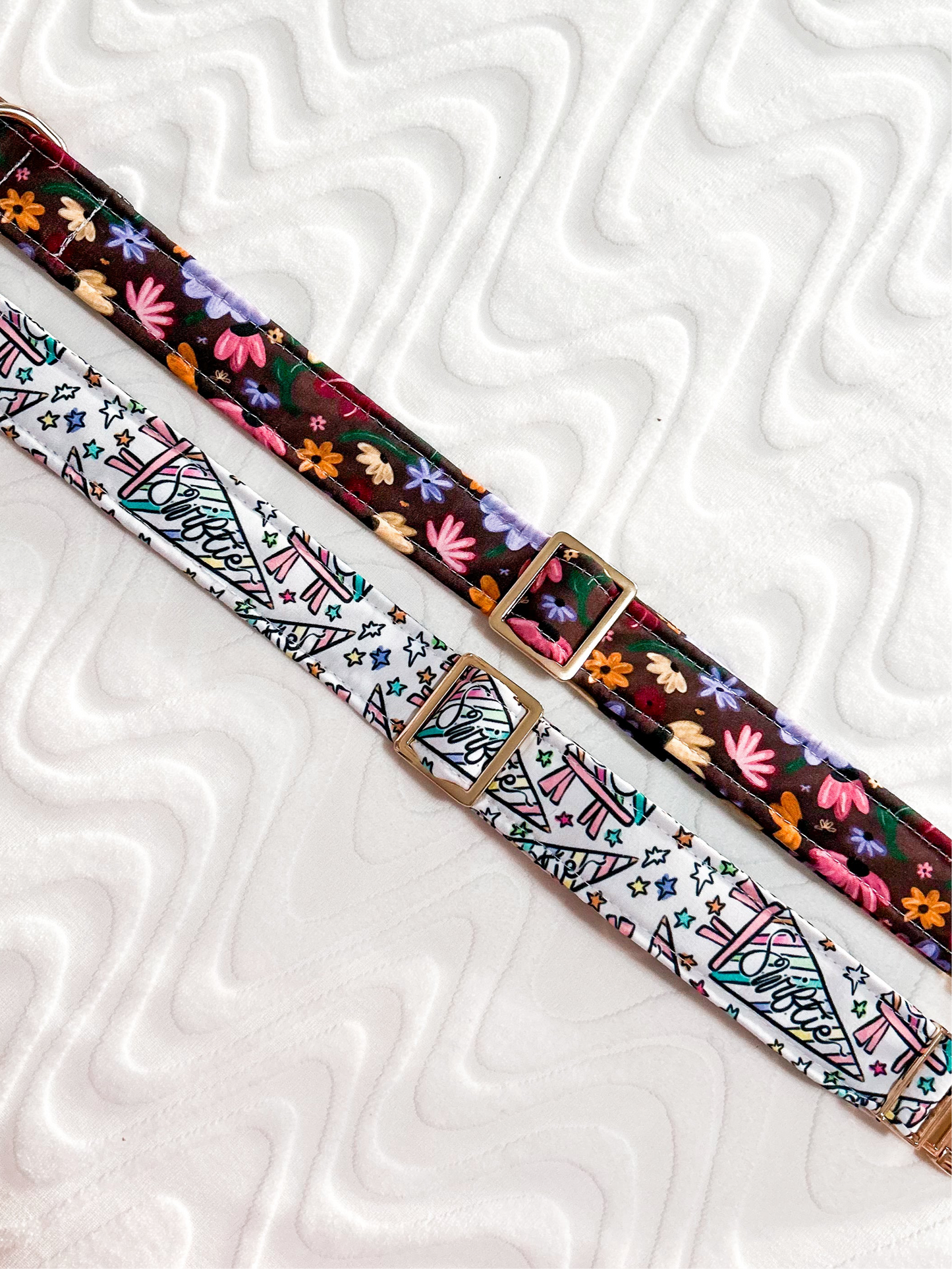 Swiftie Pennant Collar