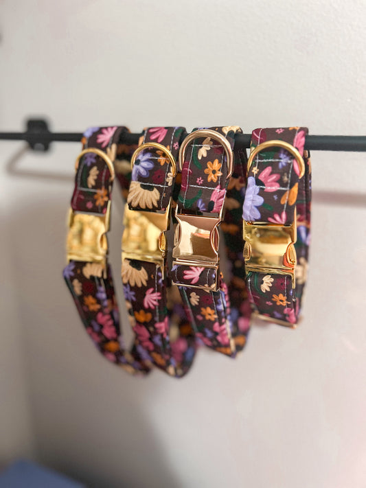 Piano Poppies Collar