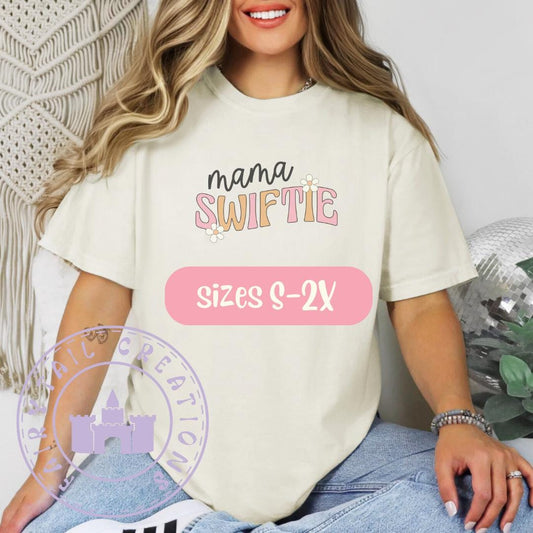 Mama Swiftie T-Shirt
